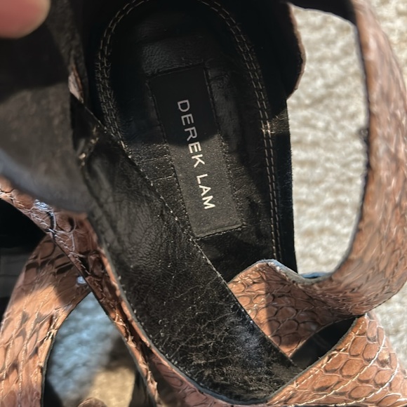 Derek lam - Picture 7 of 10